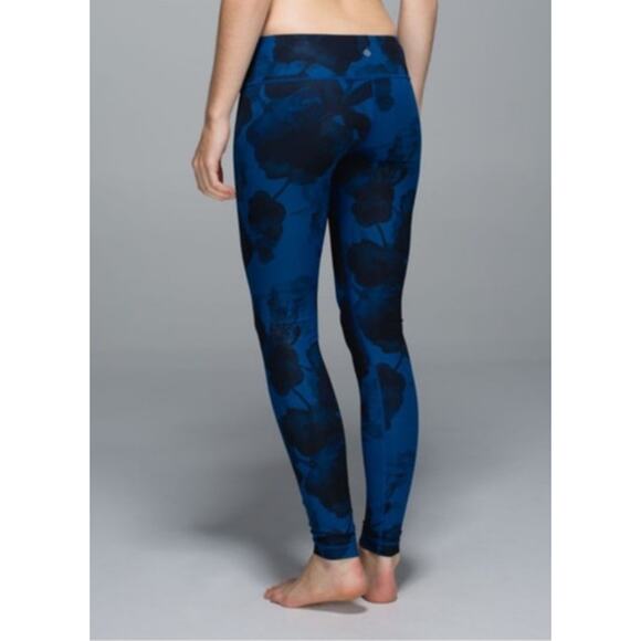 Lululemon Wunder Under Legging 30" HR Full On Luxtreme Size 6 Jumbo Inky Floral - Picture 3 of 9